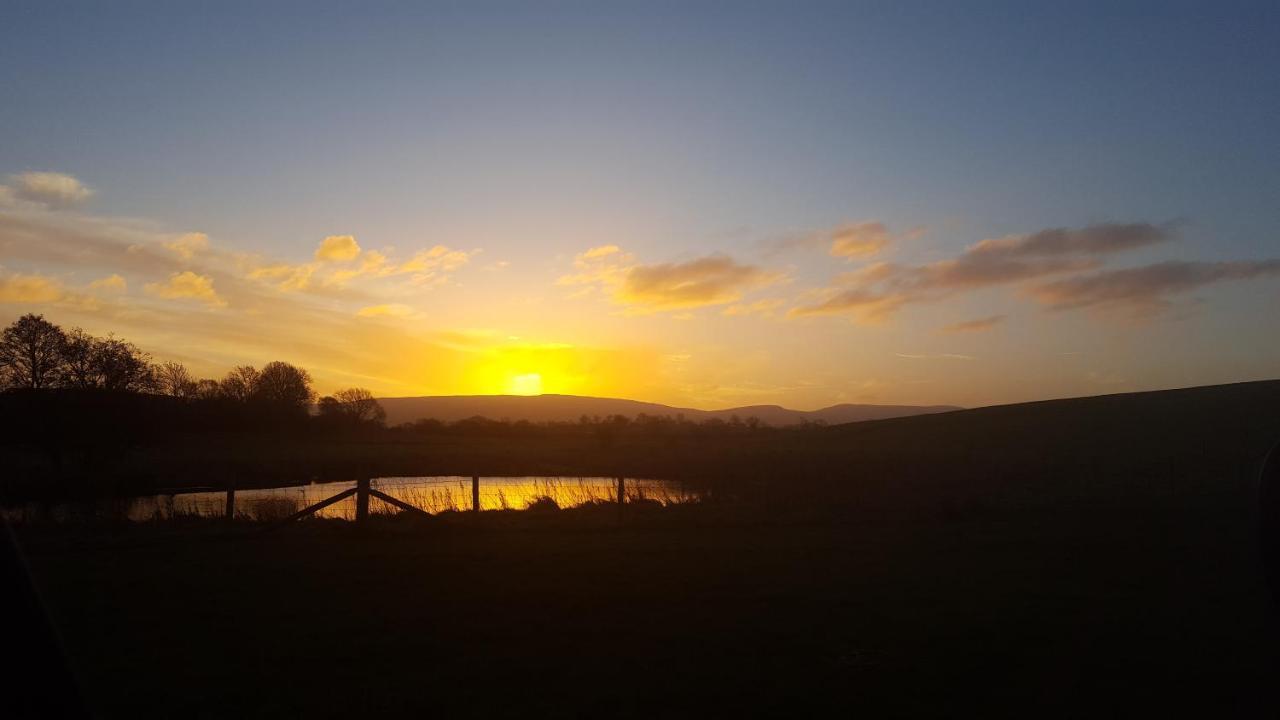 Keld Barn, Low Ploughlands Holiday Lets Kirkby Stephen Exteriör bild